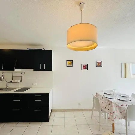 Du Golf Apartment *